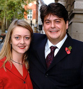 Annie_and_Dave_outside_court